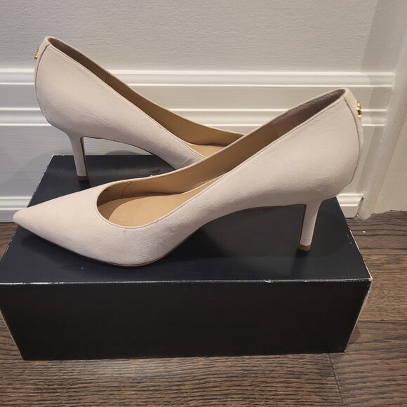 Ralph Lauren Suede Heels - Picture 2 of 5